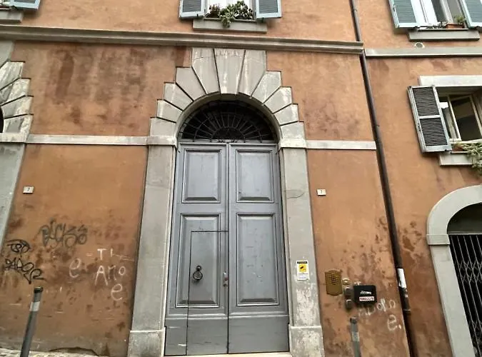 Palazzo Marchetti *